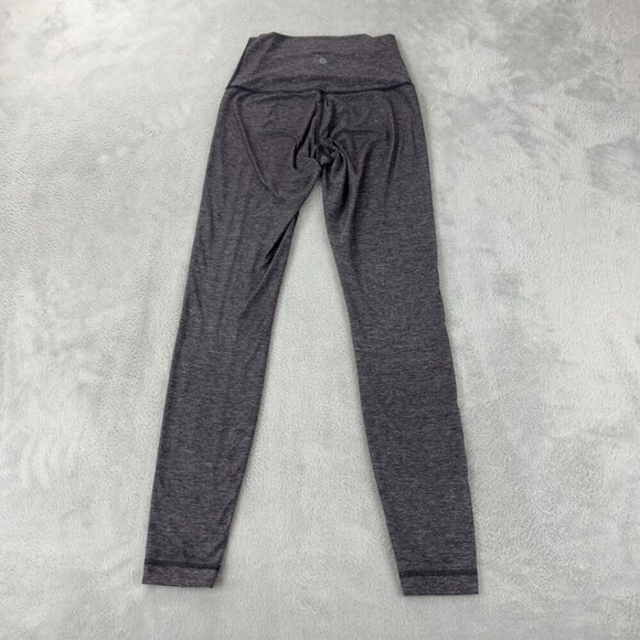 lululemon athletica Pants - Lululemon Grey Crop Leggings Women’s Size 4 US
